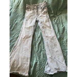 American Eagle Outfitters Women's Flair Jeans Light Wash Blue, Size 4 short